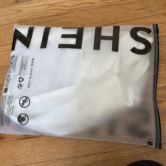 New Graphic White Curvy Women’s T-Shirt - Picture 5 of 5